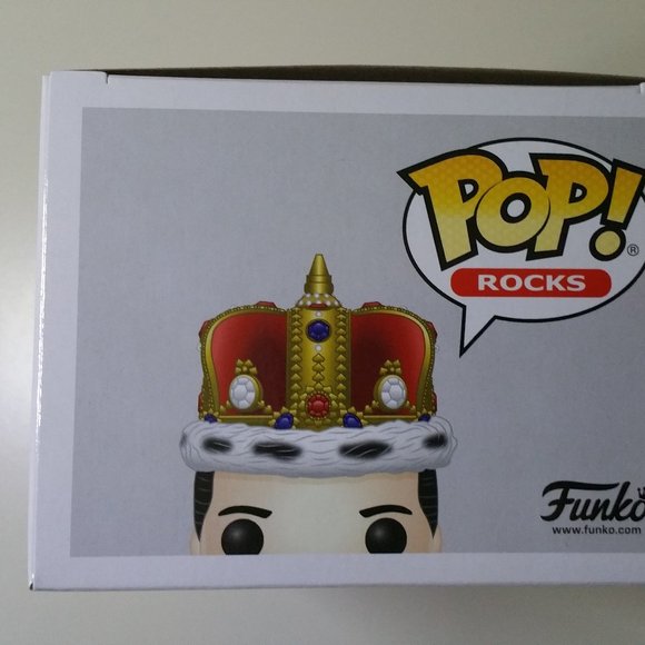 Funko Pop! Rocks: Freddie Mercury King #184 - Picture 14 of 16